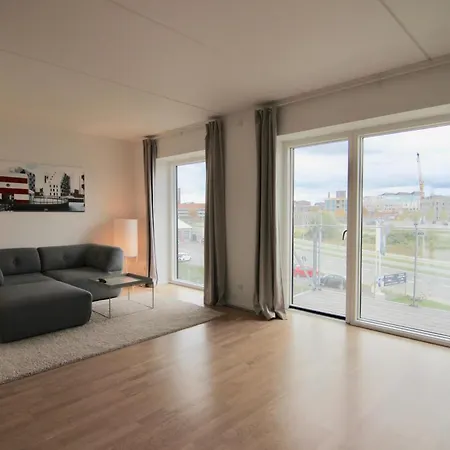 Apartment Great 2-bed Wbalcony In Harbour
